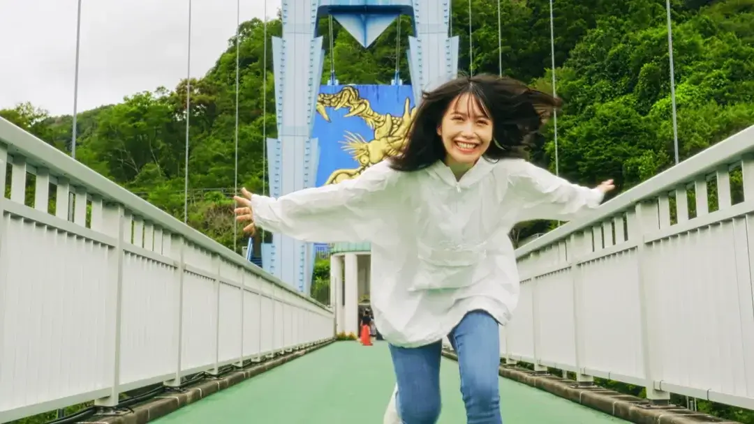茨城観光PR：加藤里保菜の竜神大橋