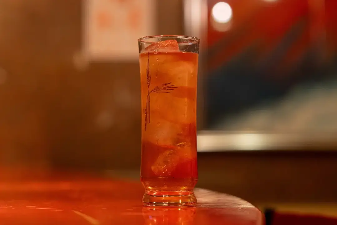 梅酢の焼酎ソーダ割り