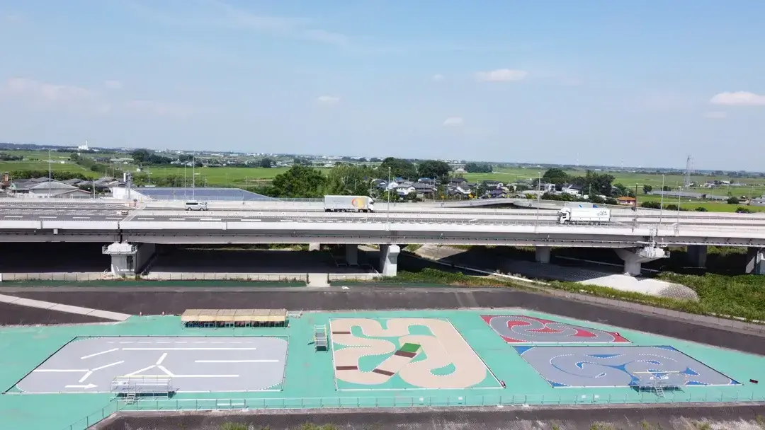 五霞町：染めQで塗装したラジコンパークGoka床面塗装